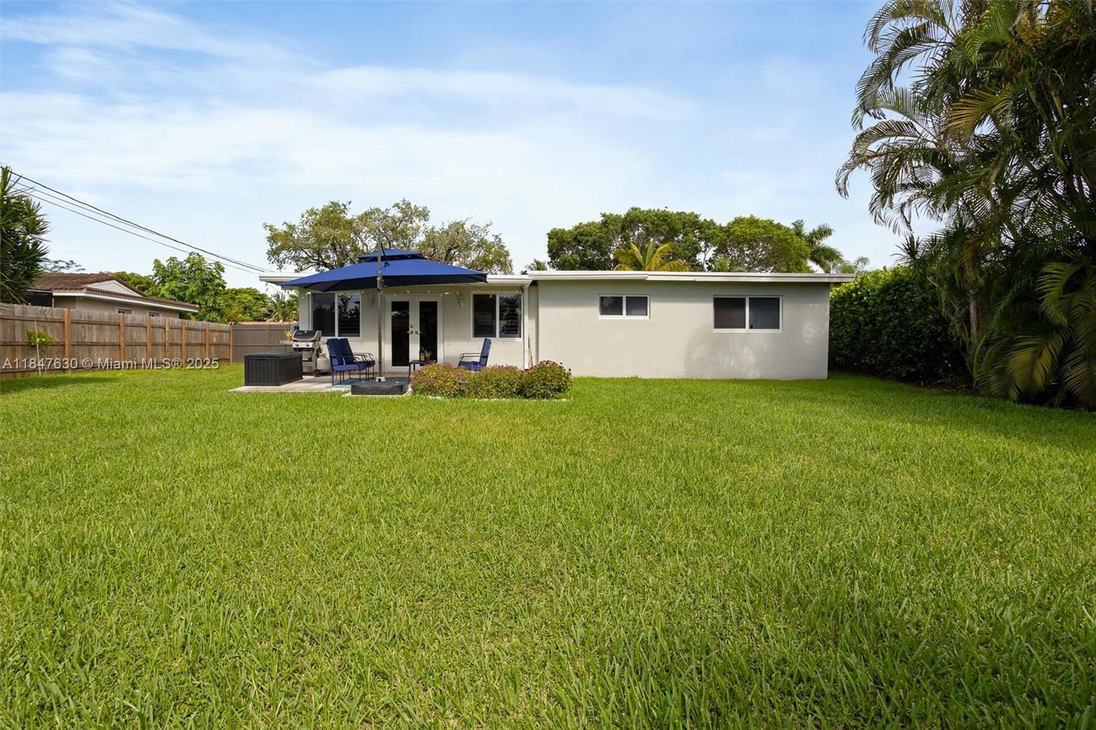 HEFTLER HOMES SUNSET PARK - Residential