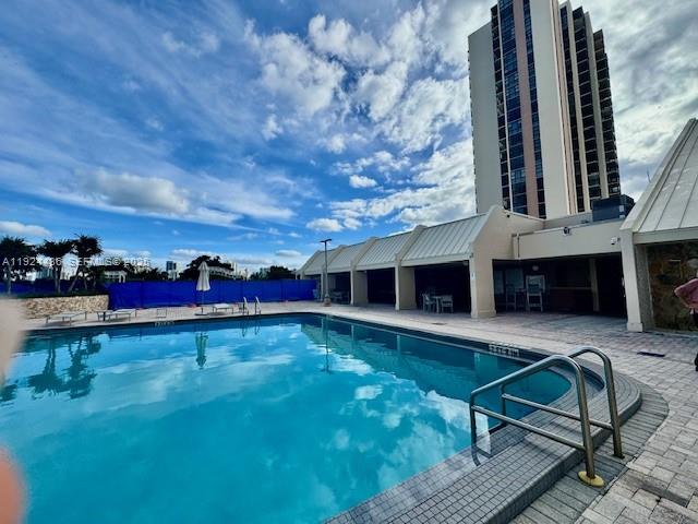 CORONADO CONDO- TOWER II - Residential