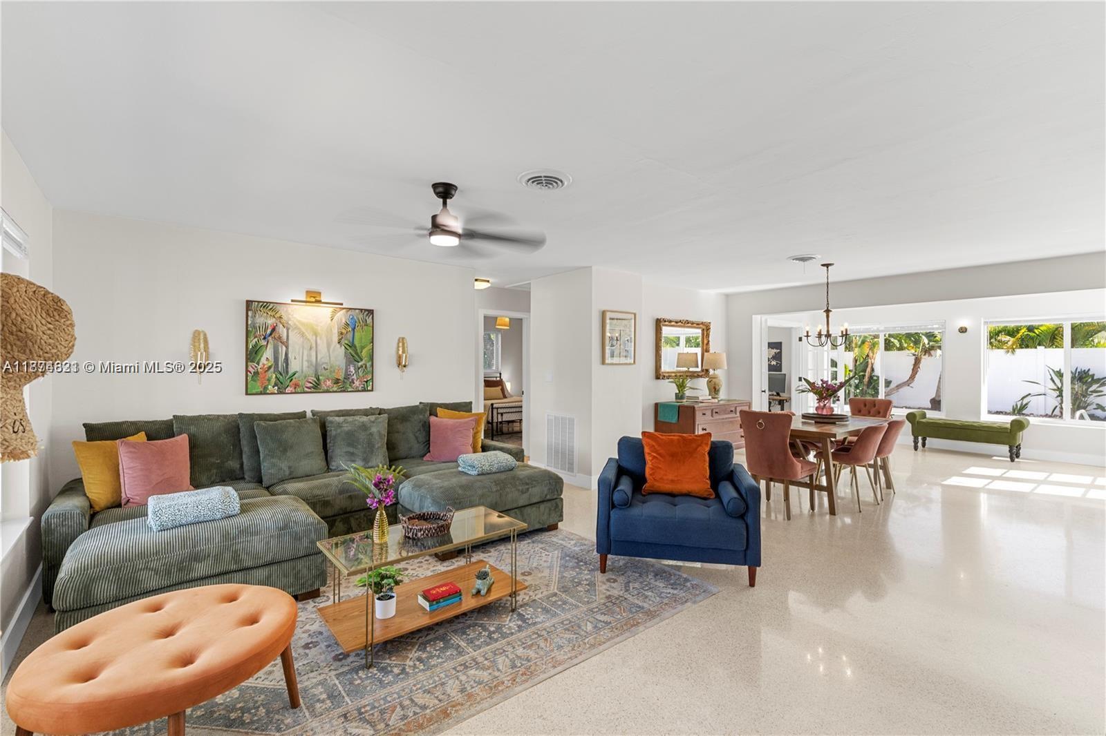 1116 SE 13th Ct