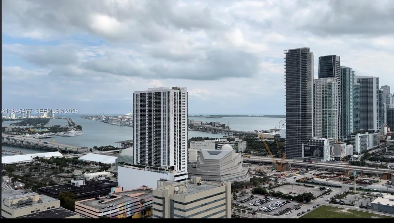 1600 NE 1st Ave 3010