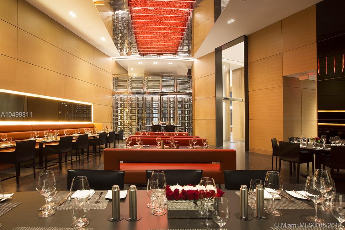 18555 COLLINS AVENUE COND - Residential