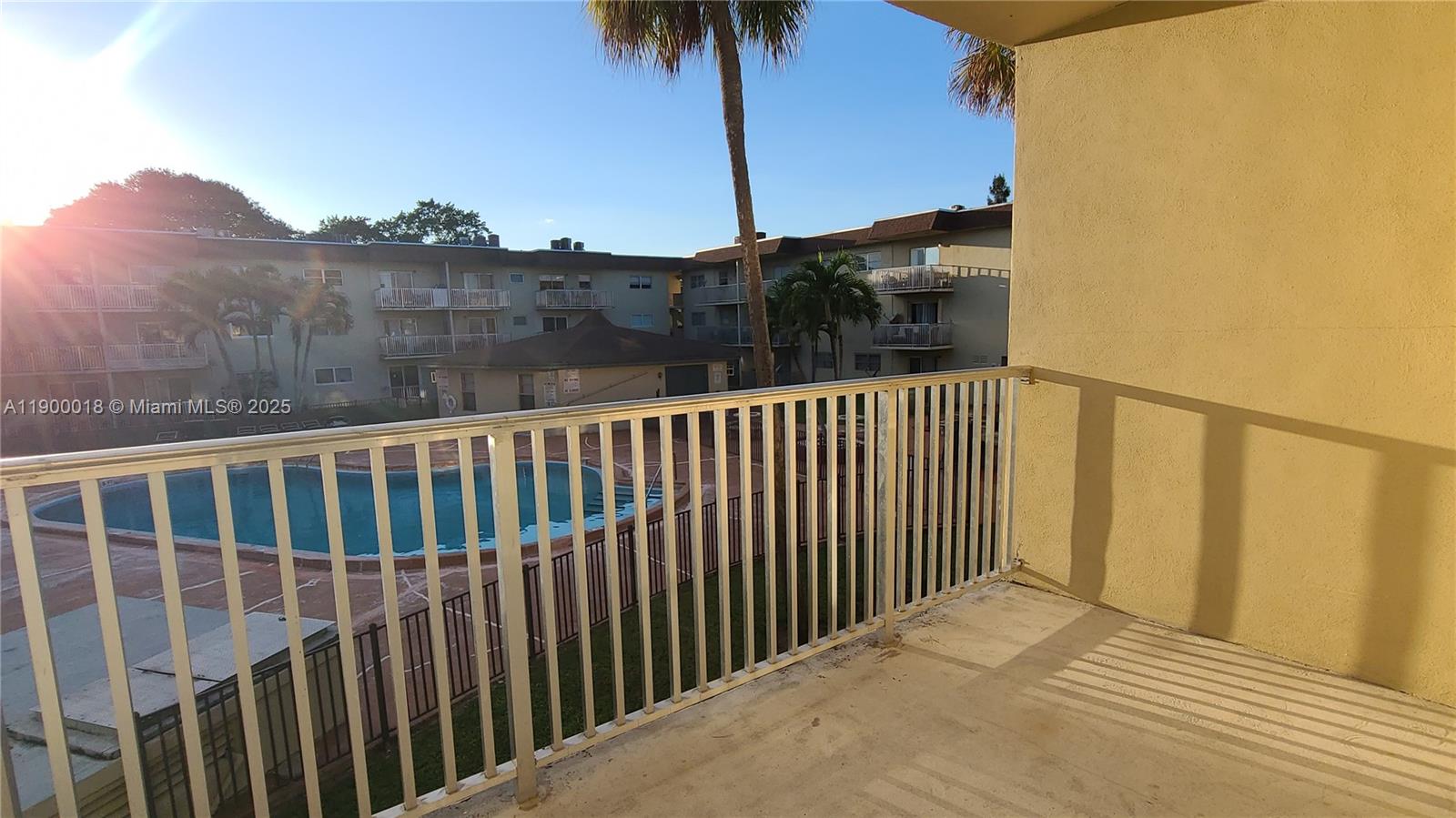 DADELAND PARK CONDO - Residential Lease
