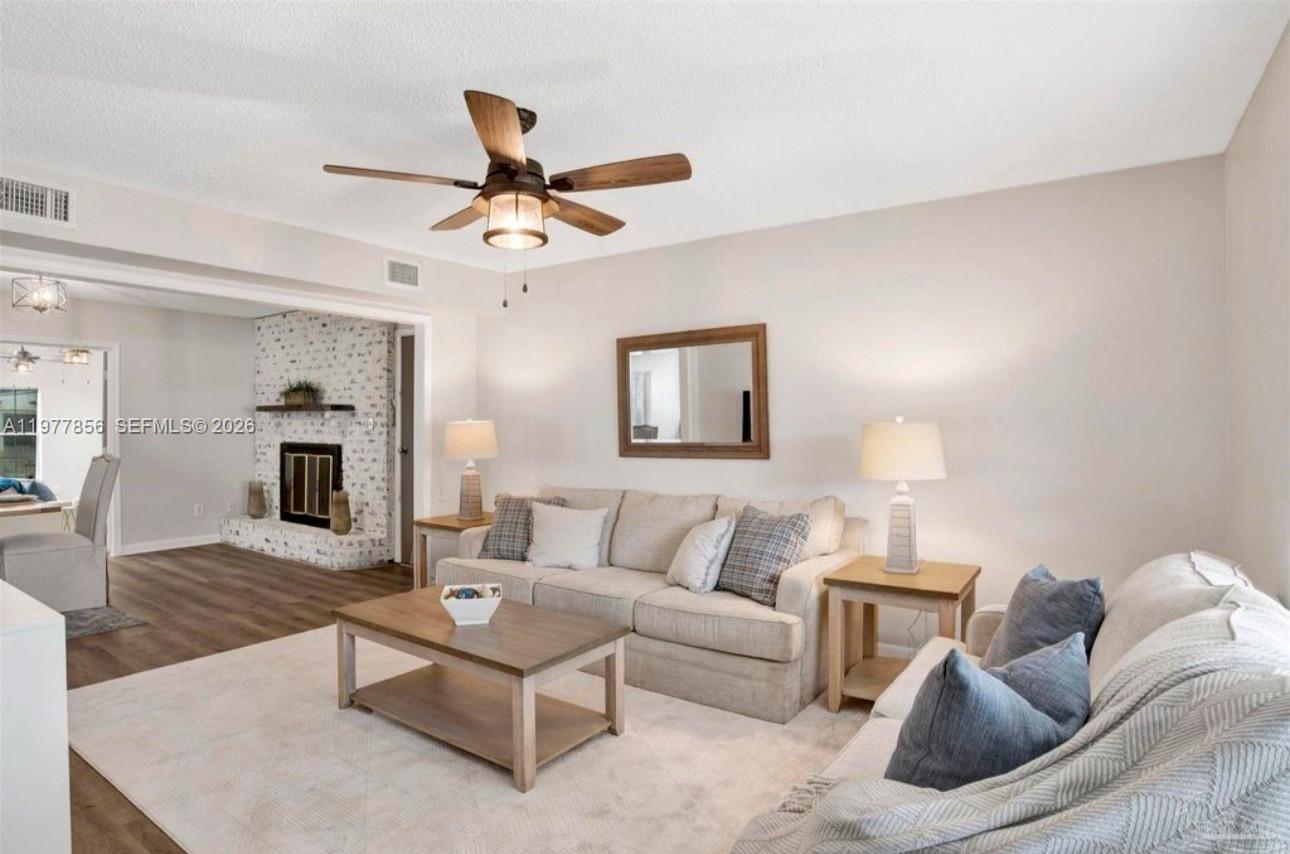 BAY CLIFF ESTATES - Residential