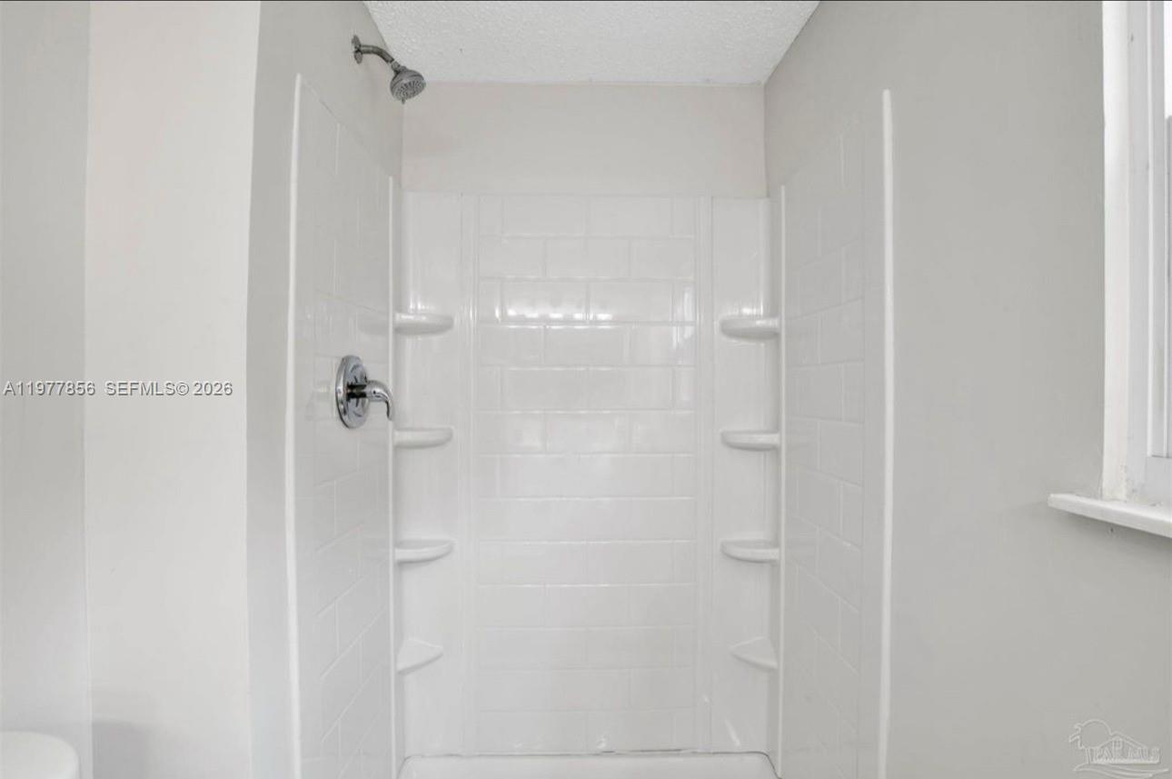 BAY CLIFF ESTATES - Residential