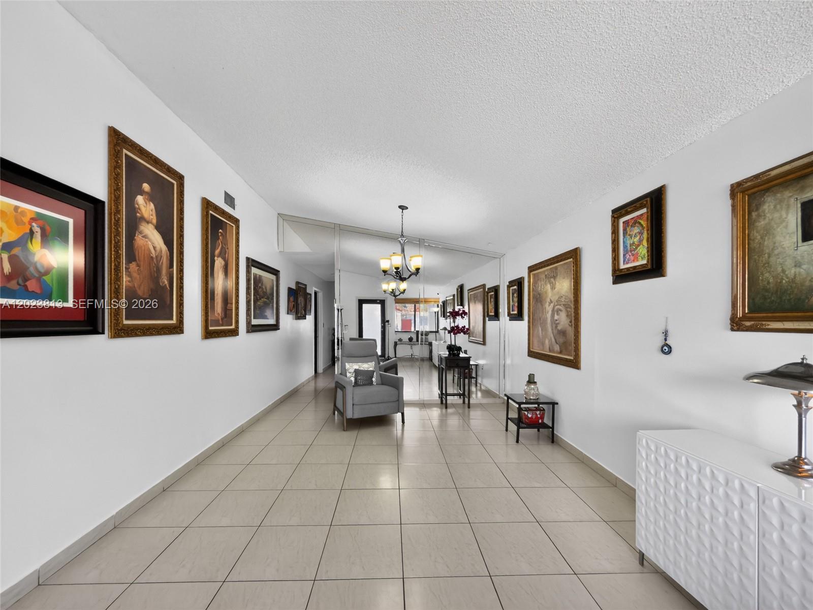 2462 W 65th St