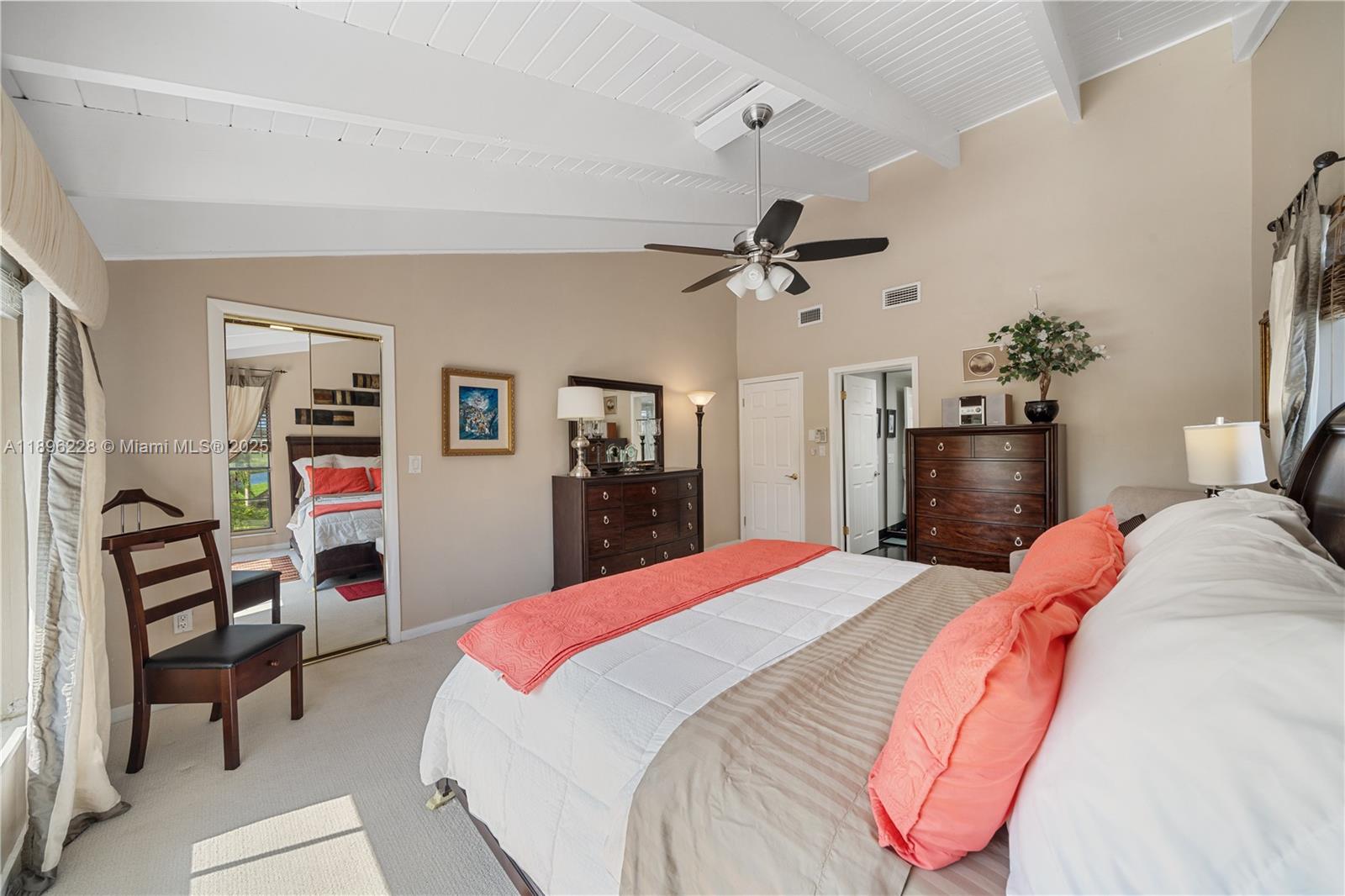 BRIAR BAY TWNHS ESTATES - Residential