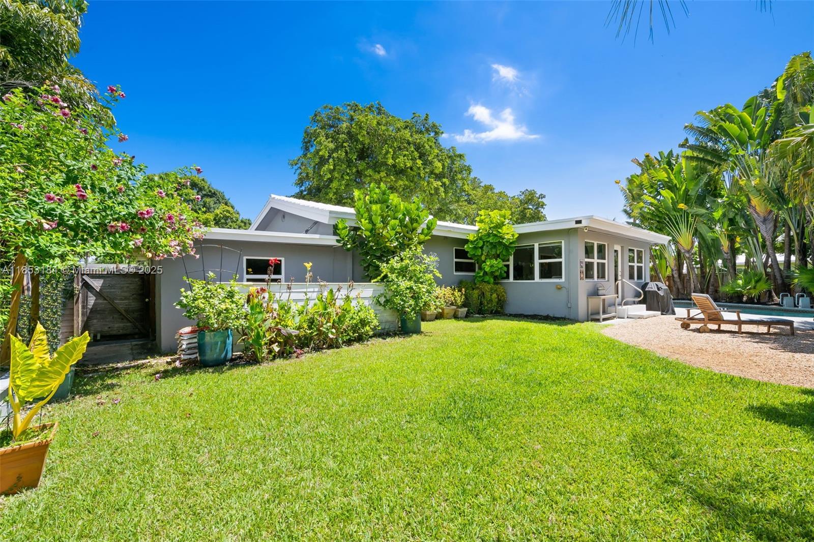 608 NW 25th St