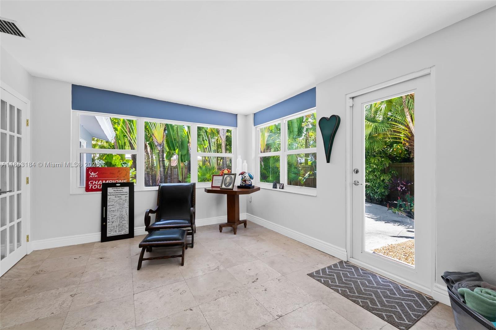 608 NW 25th St