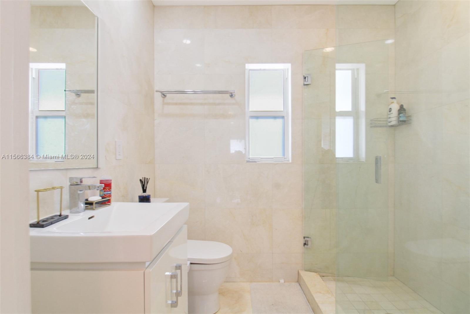 BAY CREST SEC 3 - Residential