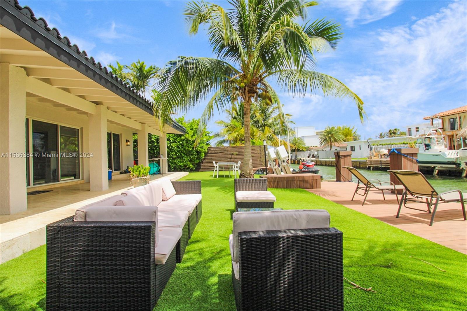 BAY CREST SEC 3 - Residential