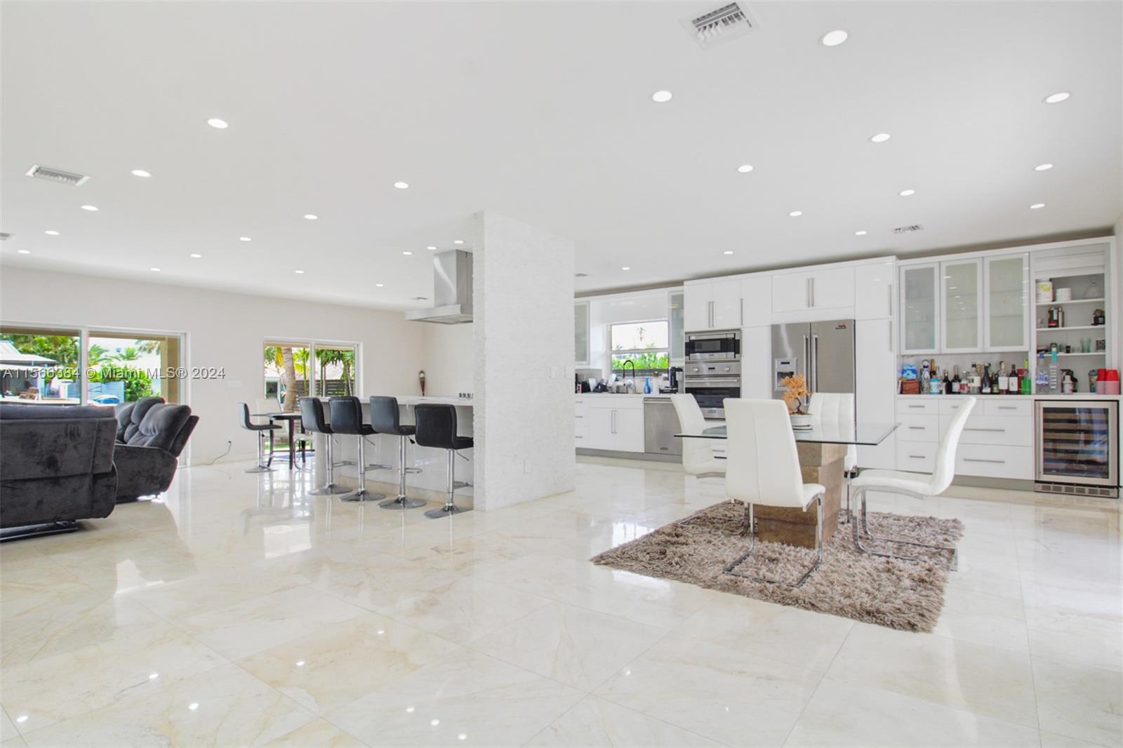 BAY CREST SEC 3 - Residential