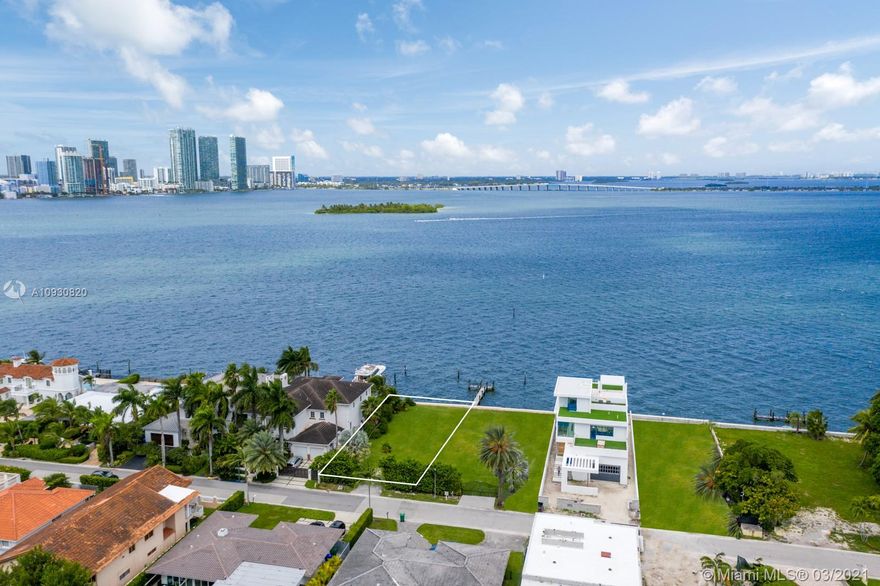 Wide open bay and Miami skyline views enchant this property with 9,000 SF of land and 60 feet of water frontage. Located minutes from the Sunset Harbour neighborhood filled with restaurants and boutiques, its easy to stay active at this prime Venetian Islands location. This is a spectacular opportunity for the savvy developer or end user to build a dream home. Situated on North Venetian Drive where homes have recently sold in the double digits, this is hands down the most attractive deal on the Venetian Islands below $5mil.
