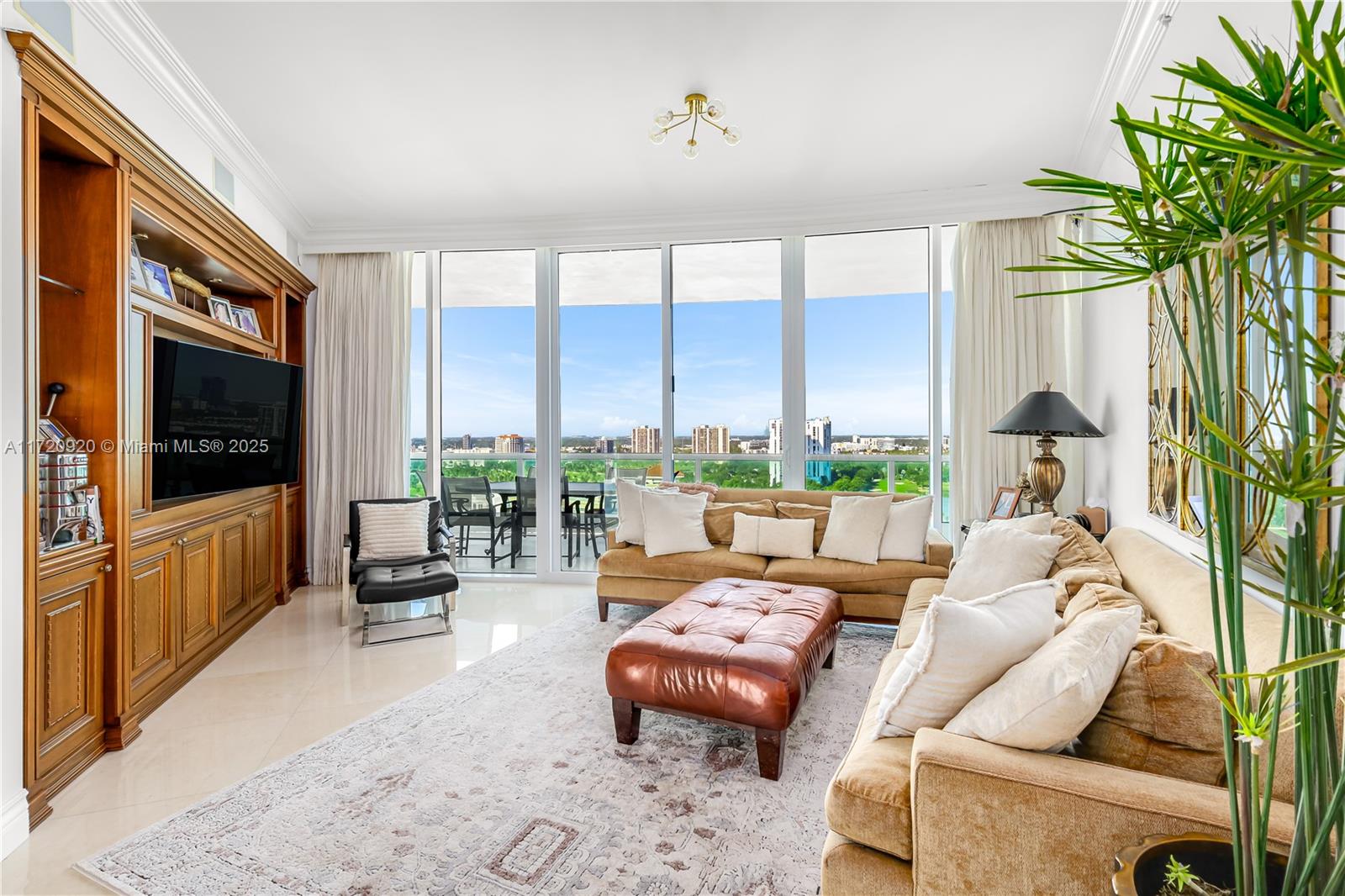 TOWERS OF PORTO VITA-NORT - Residential