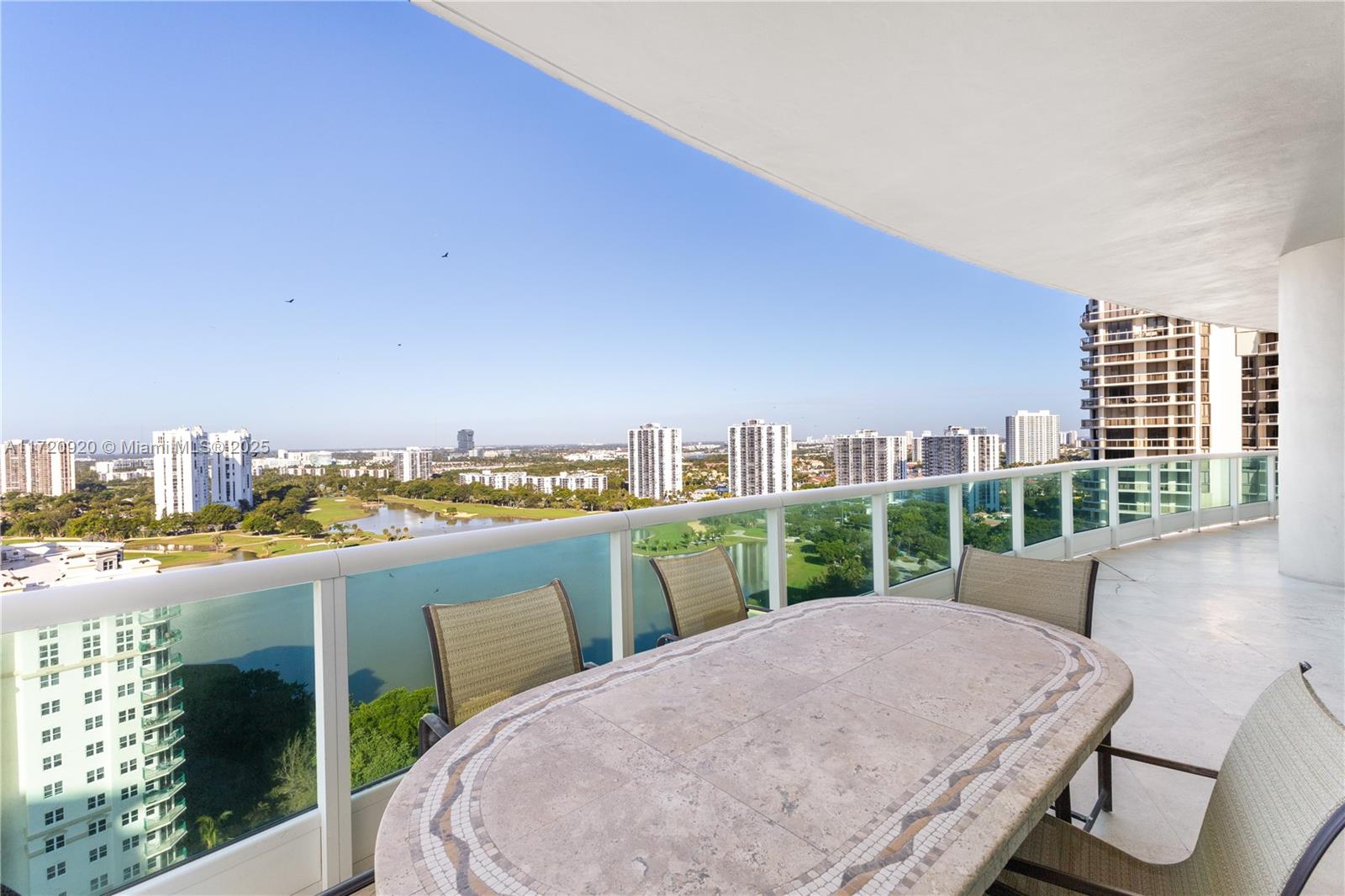 TOWERS OF PORTO VITA-NORT - Residential