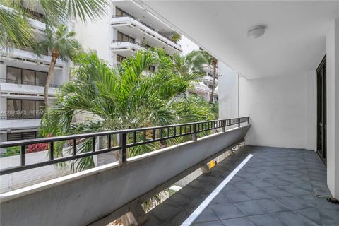 Tiny photo for 13951 Kendale Lakes Cir #208A, Miami, FL 33183 (MLS # A12024783)