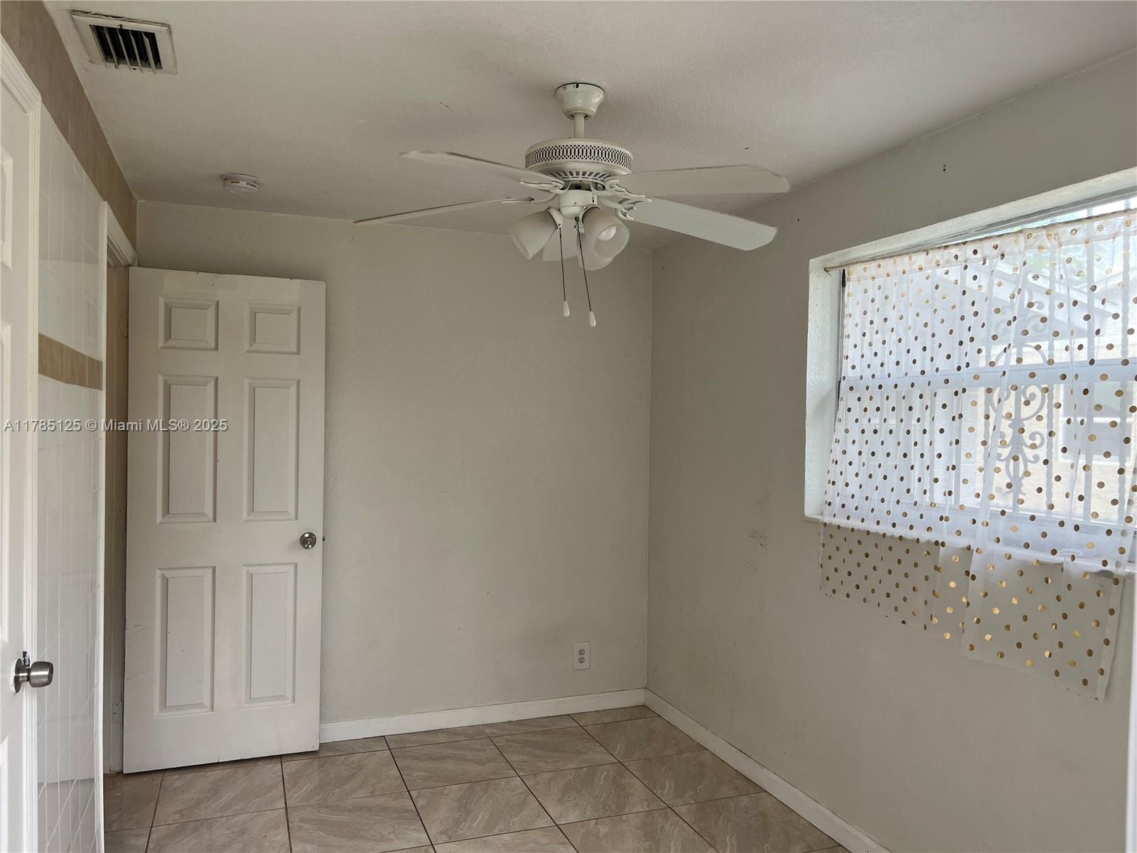 236 NW 9th Ave