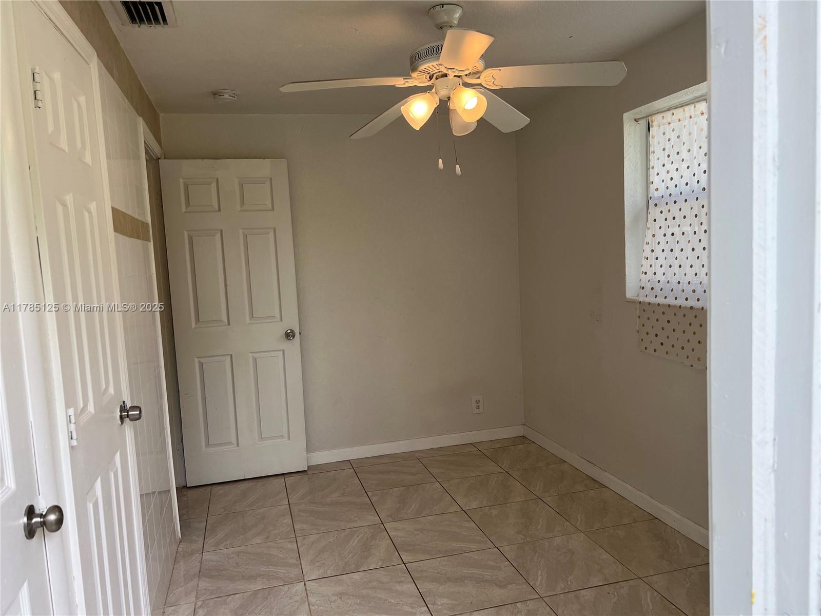236 NW 9th Ave