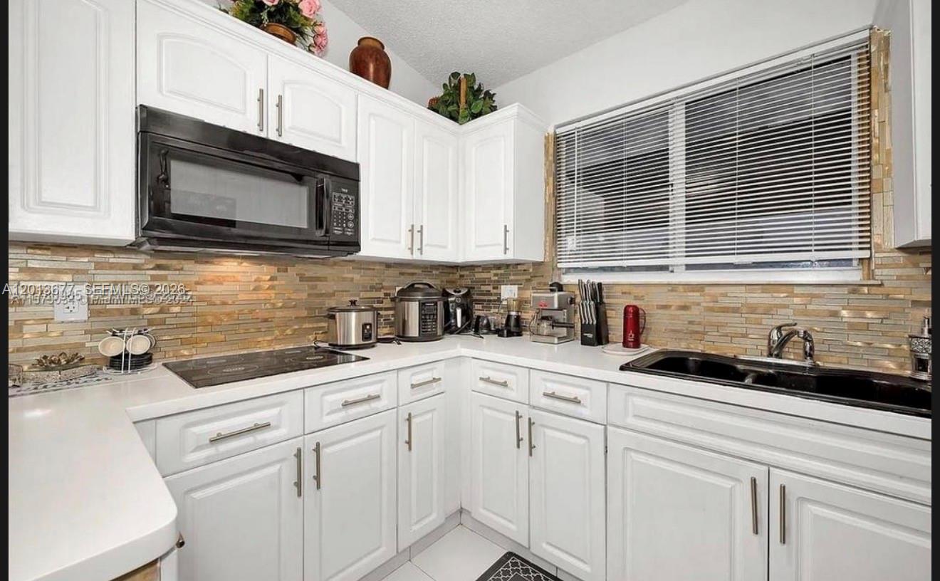 CONQUISTADOR VILLAS CONDO - Residential Lease