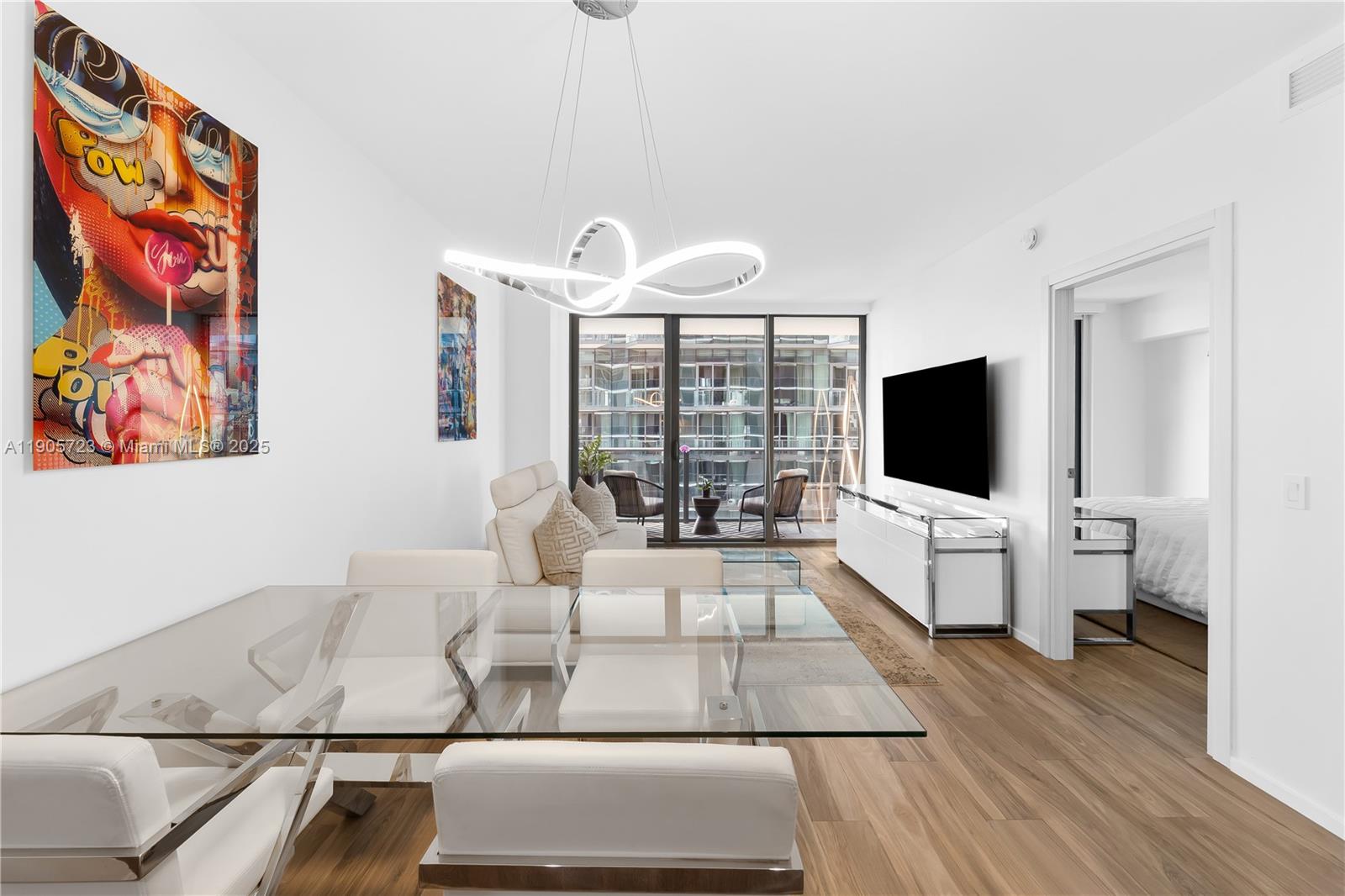 801 SMA RESIDENCES CONDO - Residential