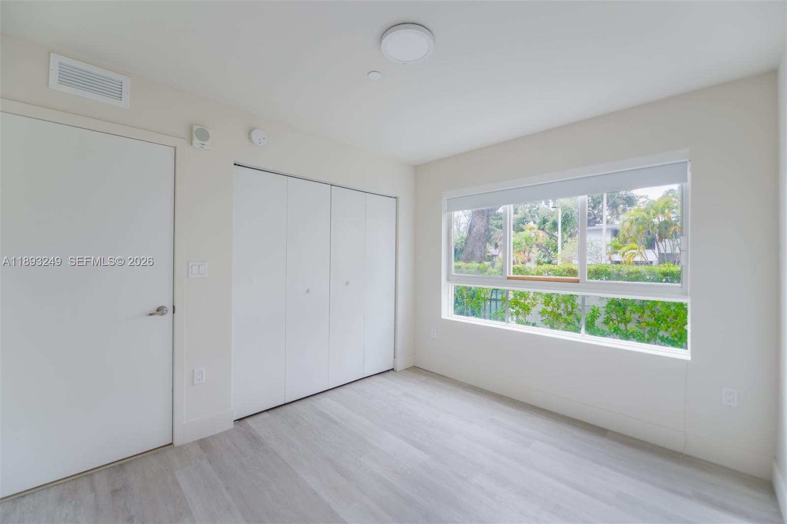 RIVERWOOD - Residential