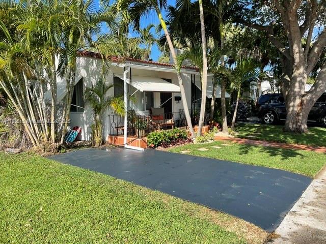 Property for Sale at 1615 Moffett St, Hollywood, Broward County, Florida - Bedrooms: 3 
Bathrooms: 2  - $575,000