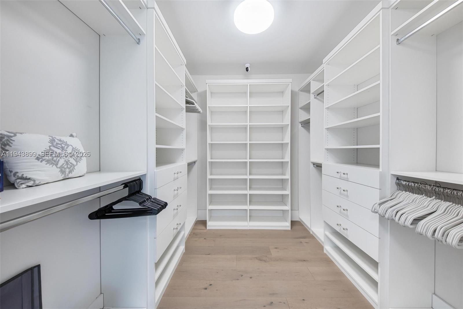 LAUDERDALE BEACH EXT UNIT - Residential