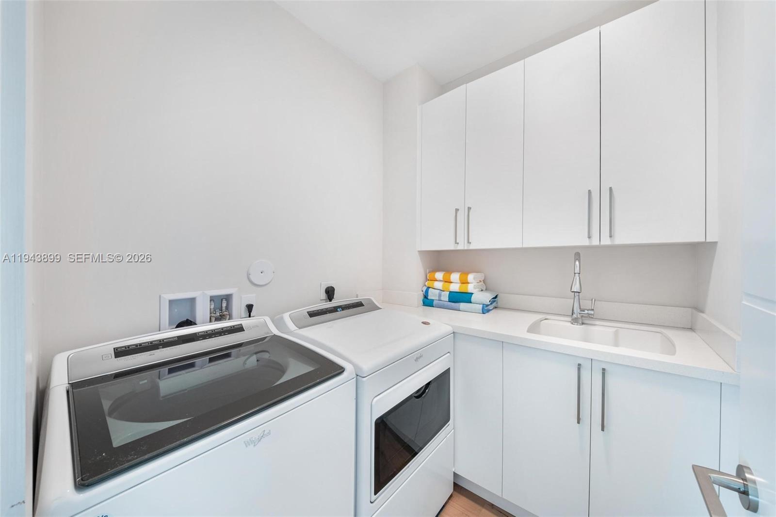 LAUDERDALE BEACH EXT UNIT - Residential