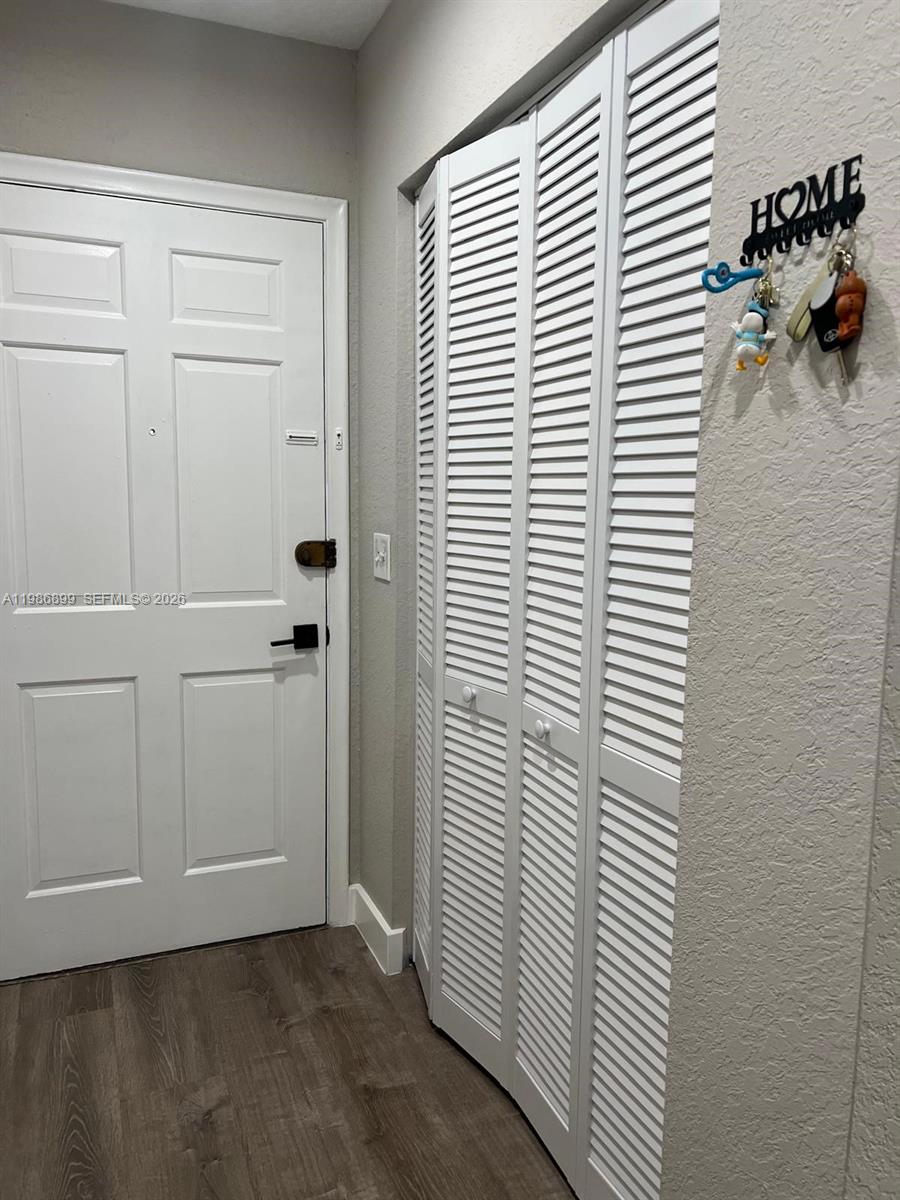 KEN-LEE GARDENS CONDO - Residential Lease