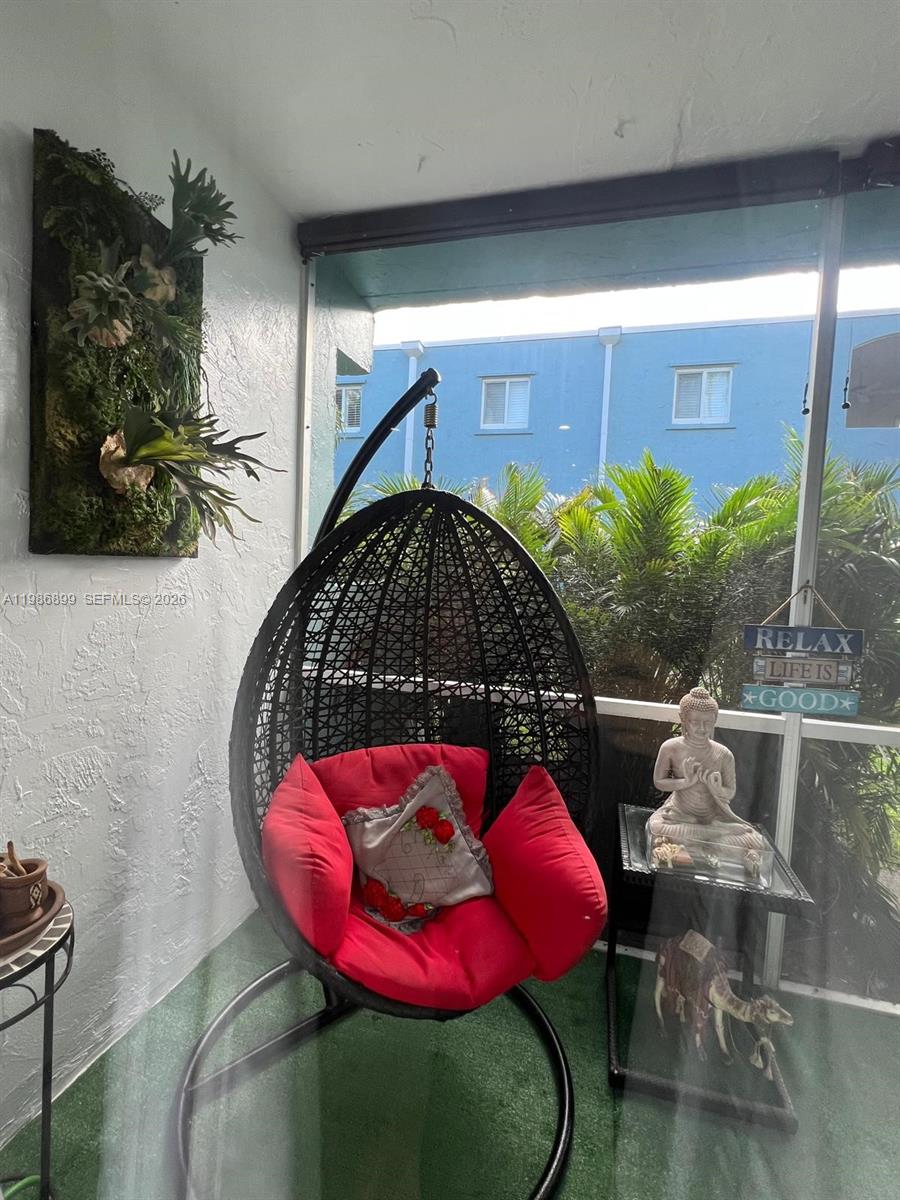 KEN-LEE GARDENS CONDO - Residential Lease