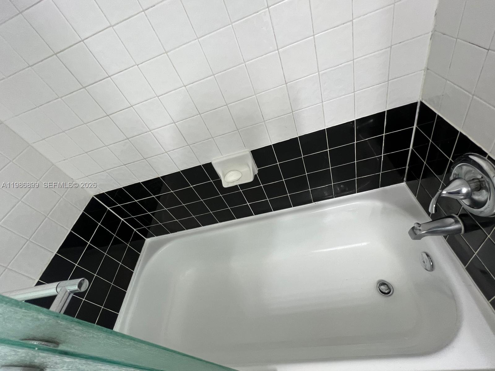 KEN-LEE GARDENS CONDO - Residential Lease