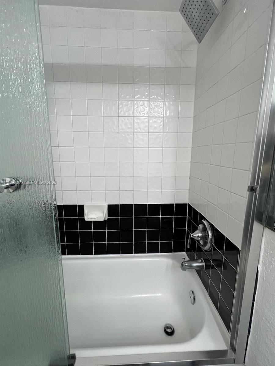 KEN-LEE GARDENS CONDO - Residential Lease