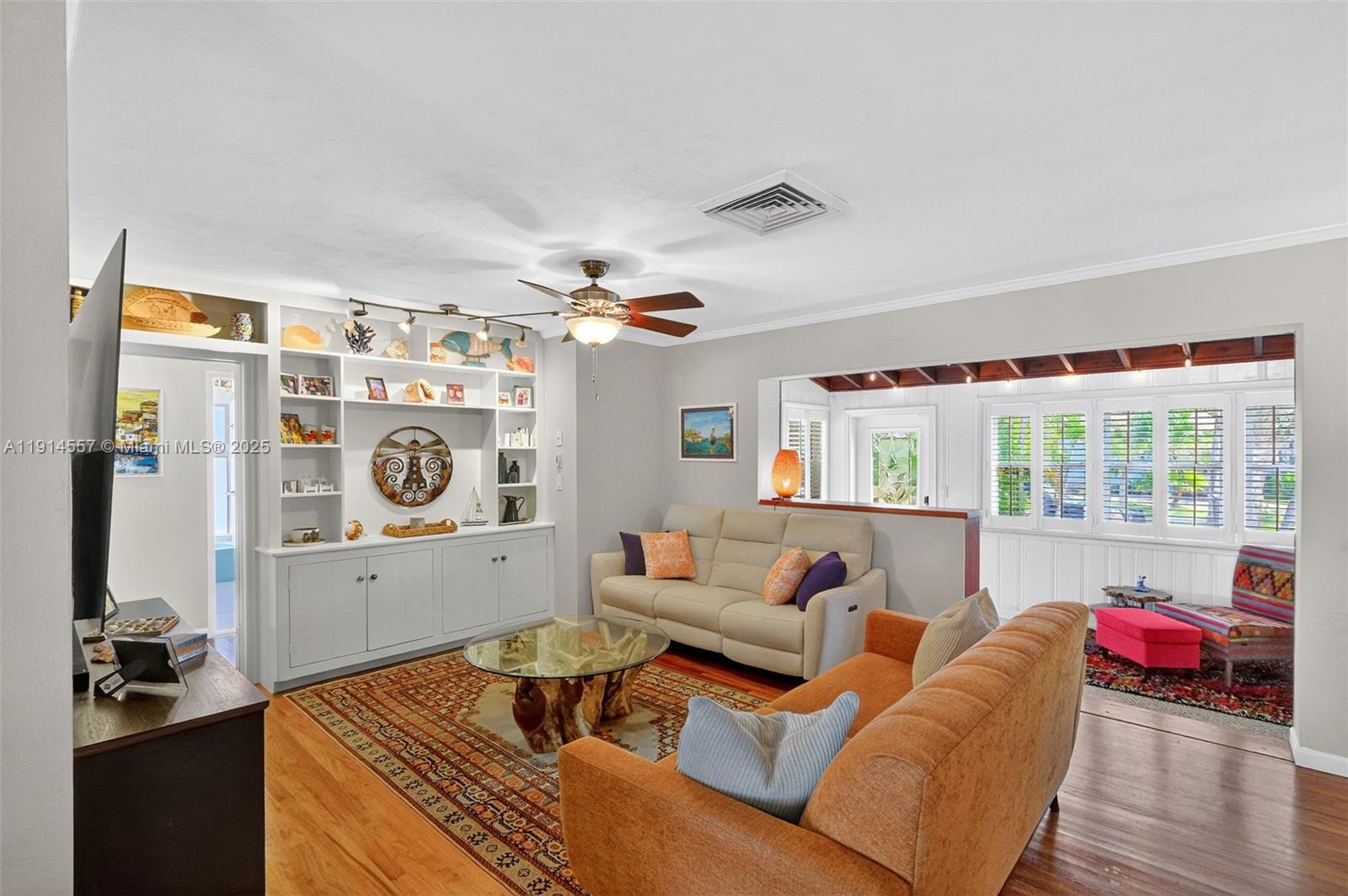 SUNSET TRAILS NO 5 - Residential