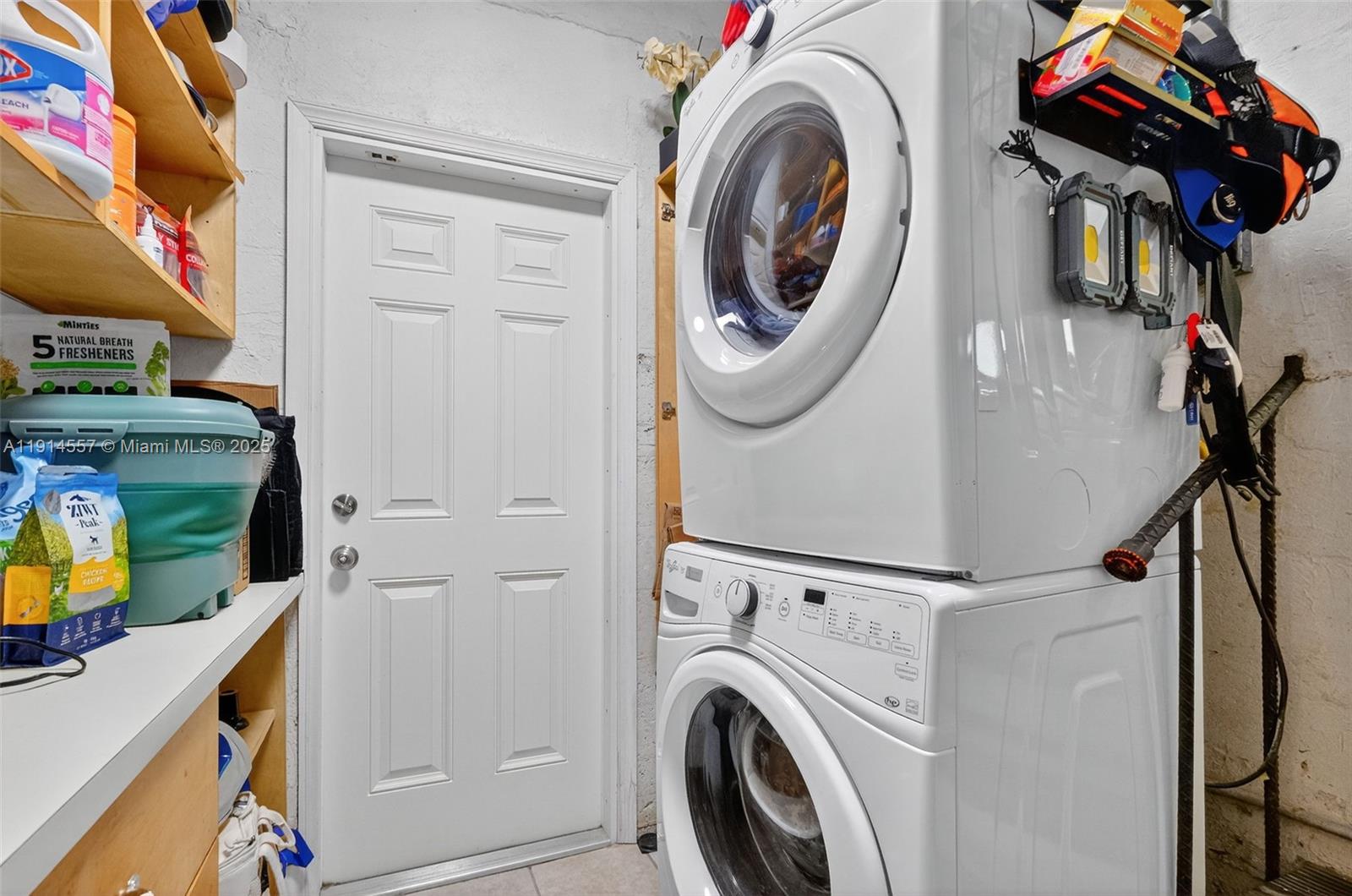 SUNSET TRAILS NO 5 - Residential