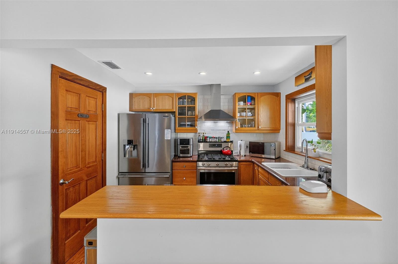 SUNSET TRAILS NO 5 - Residential