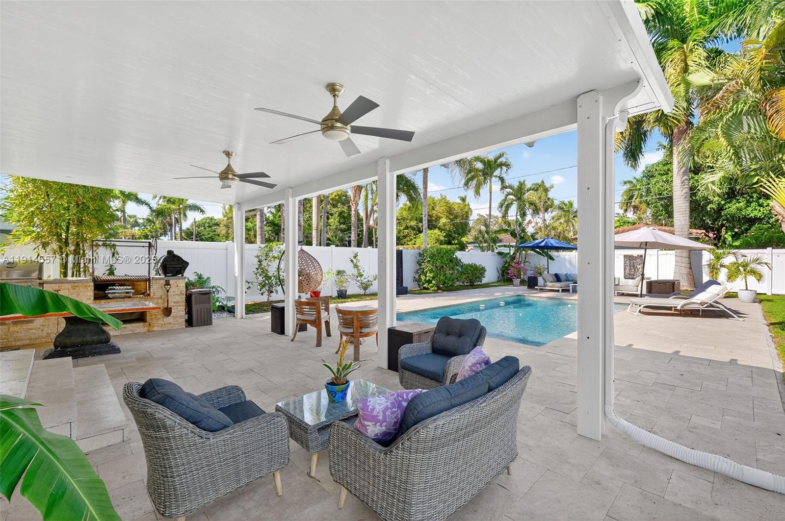 SUNSET TRAILS NO 5 - Residential