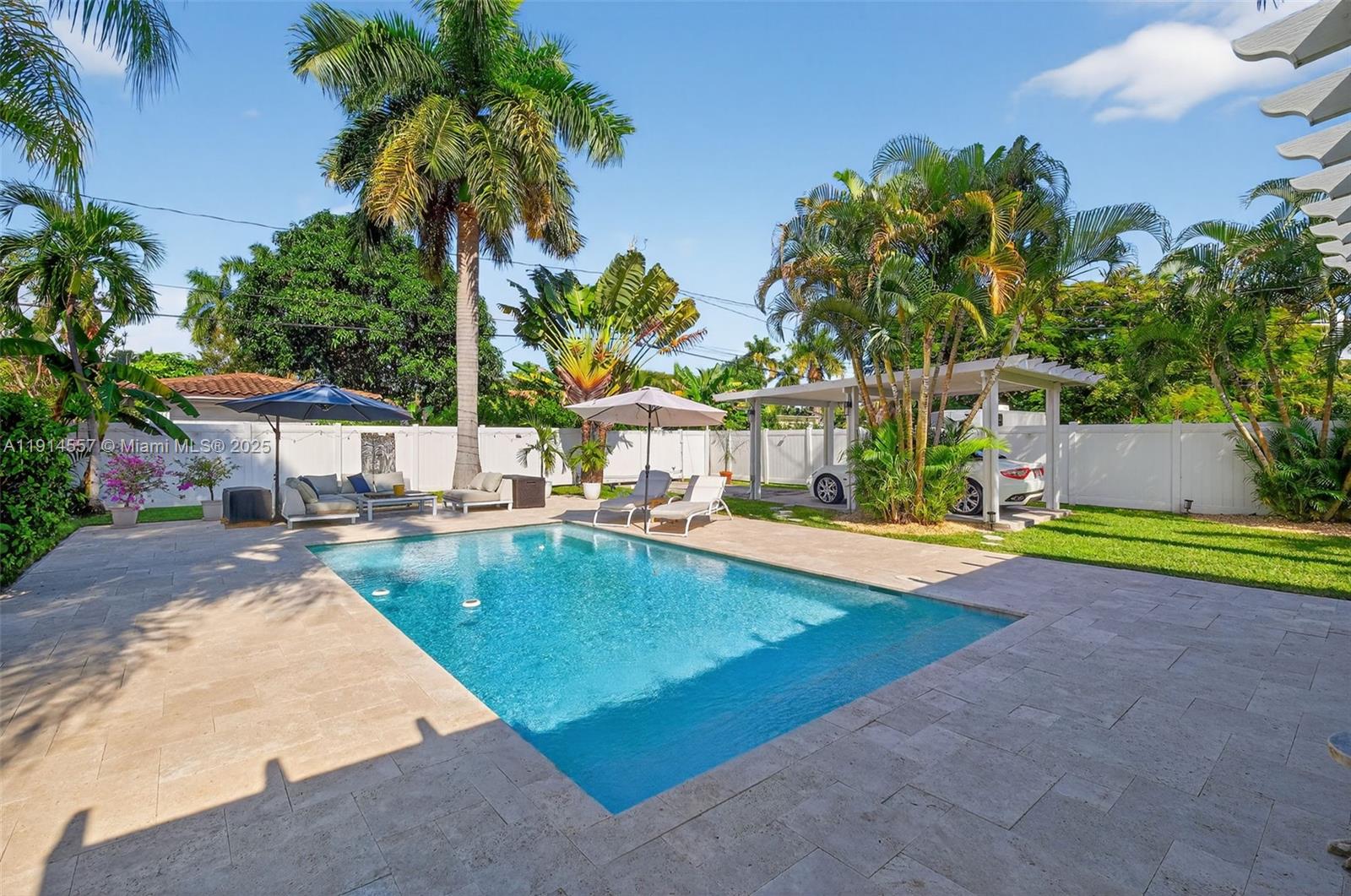 SUNSET TRAILS NO 5 - Residential