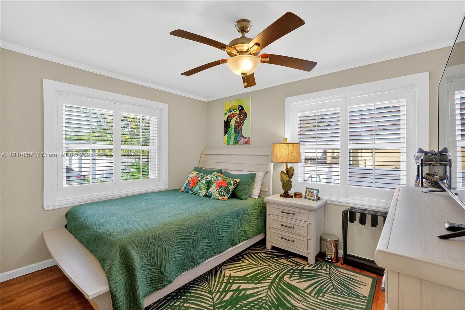 SUNSET TRAILS NO 5 - Residential