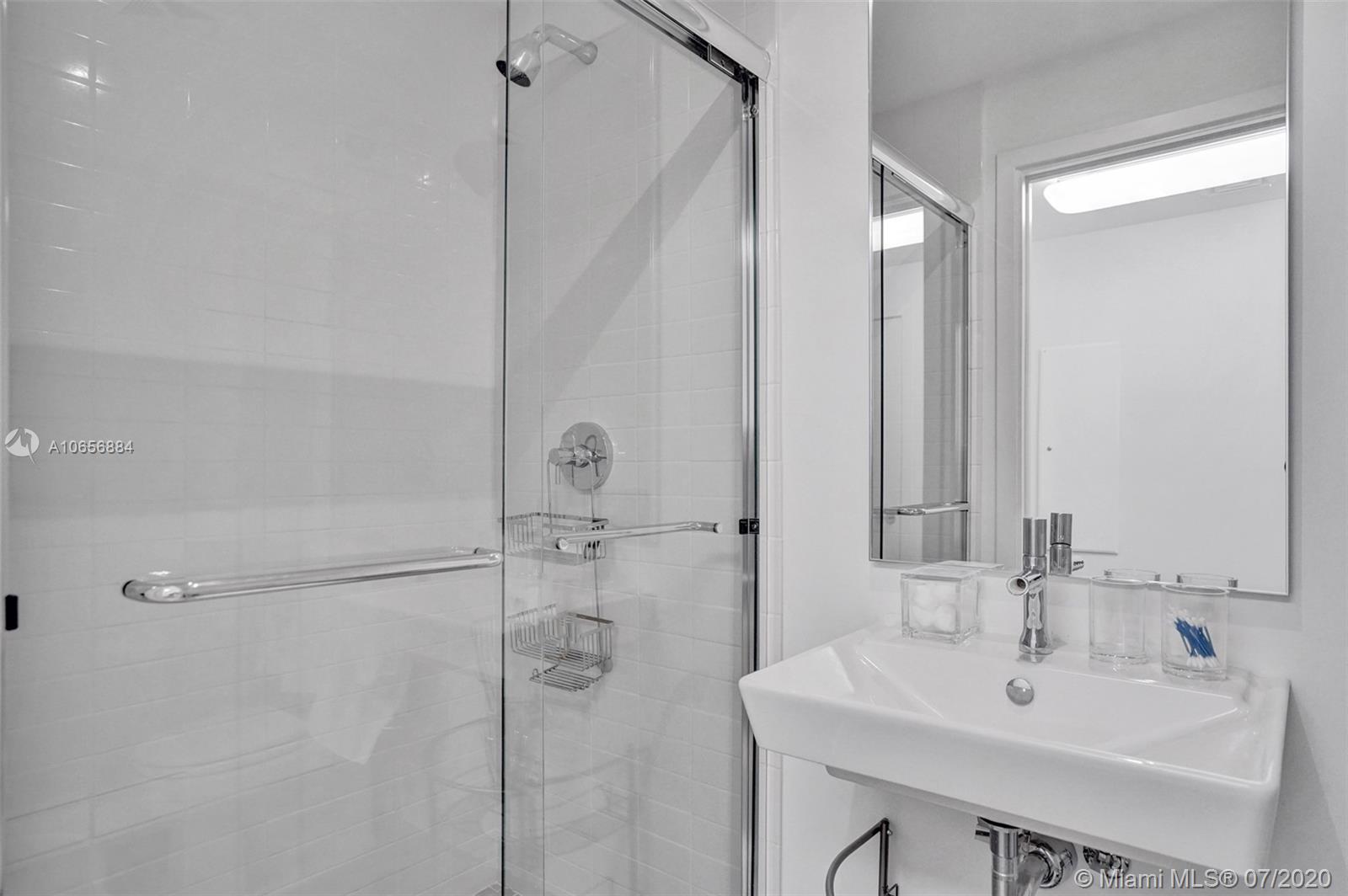 OCEANA KEY BISCAYNE CONDO - Residential