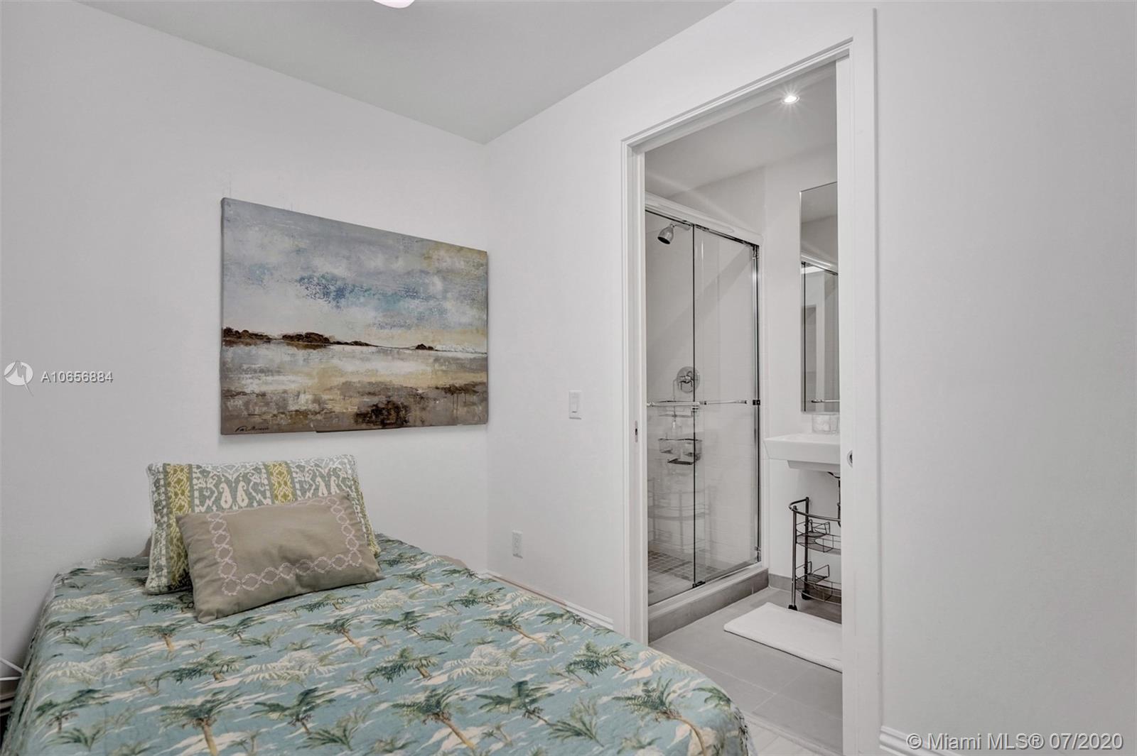 OCEANA KEY BISCAYNE CONDO - Residential