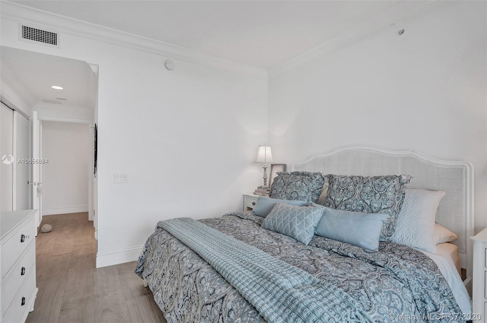 OCEANA KEY BISCAYNE CONDO - Residential