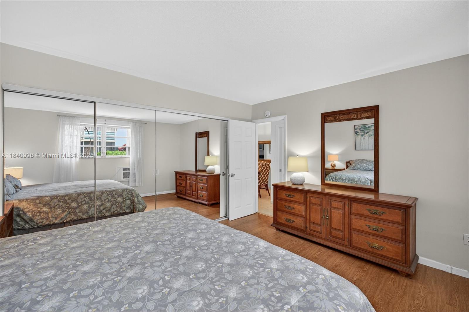 MAR-LEN GARDENS NO 9 CORP - Residential