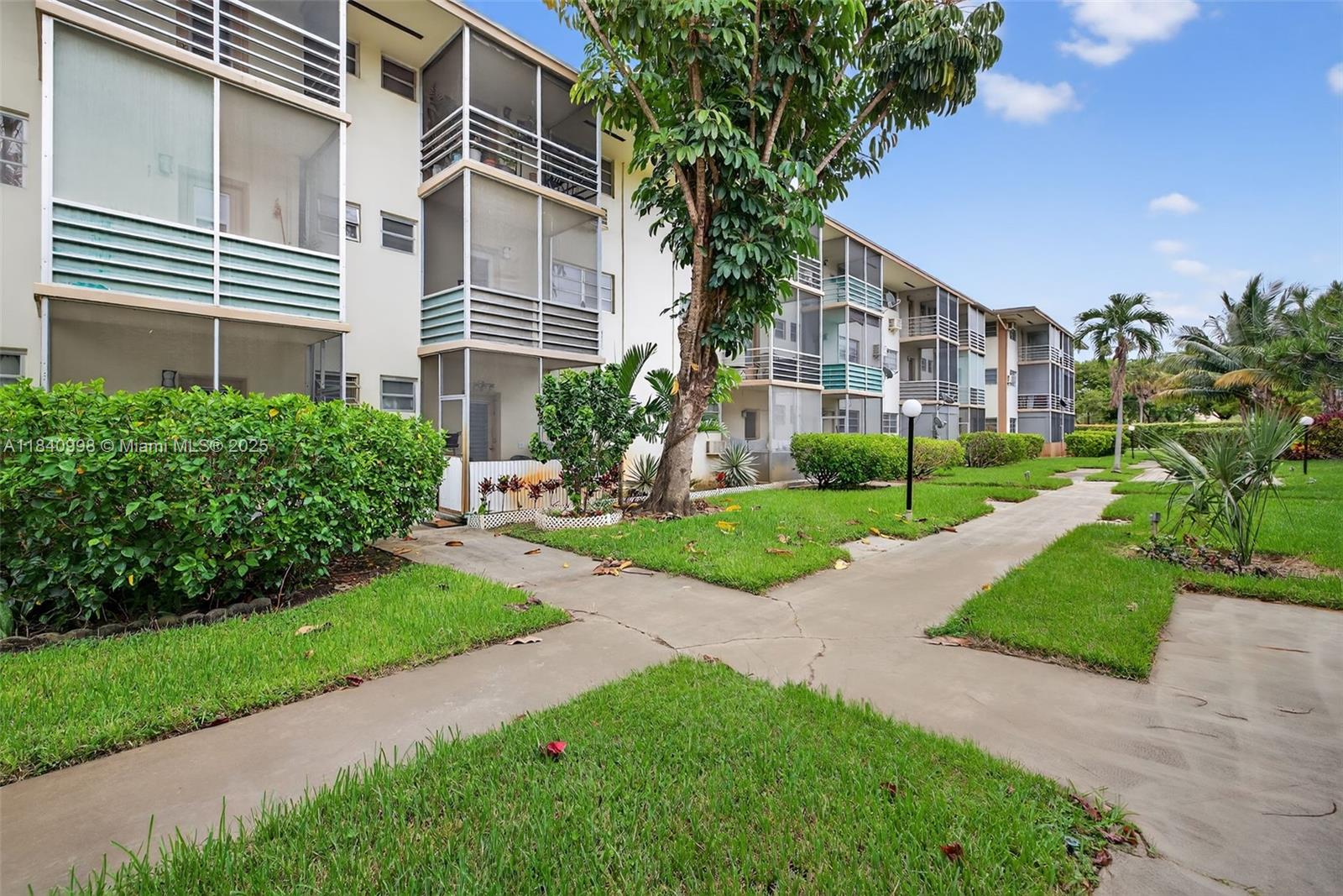 MAR-LEN GARDENS NO 9 CORP - Residential