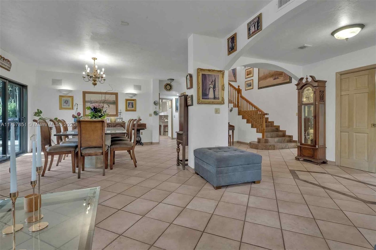 GRANADA PLACE AMD PL - Residential