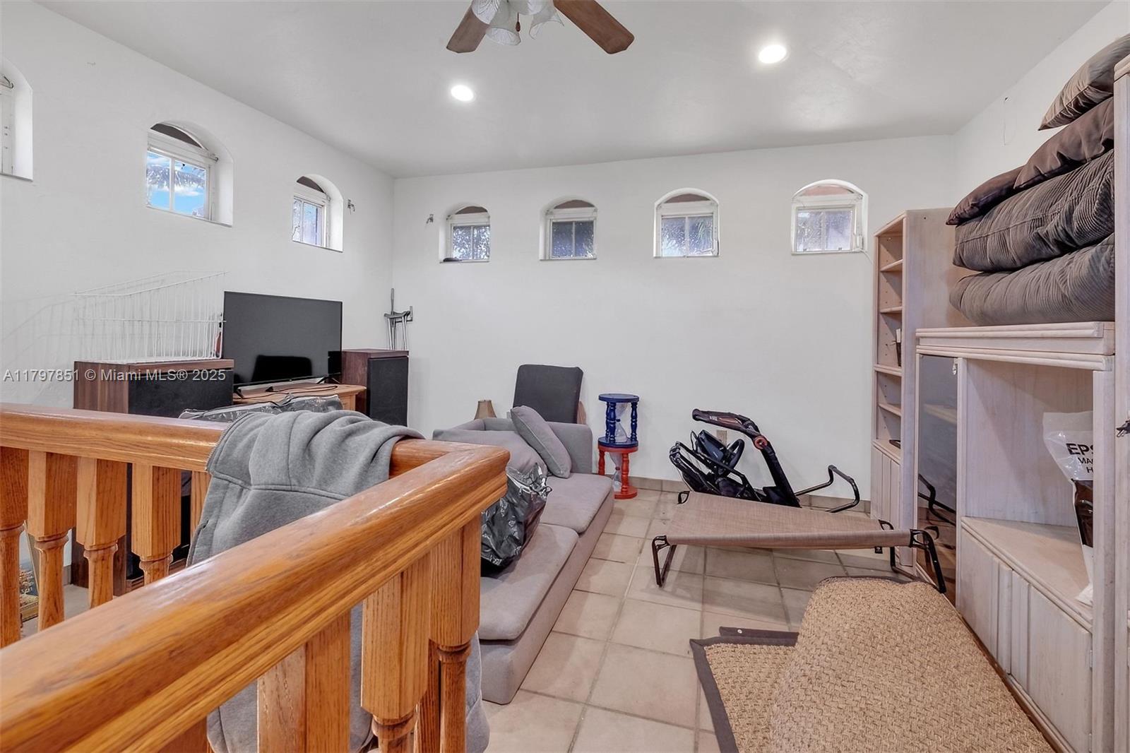 GRANADA PLACE AMD PL - Residential