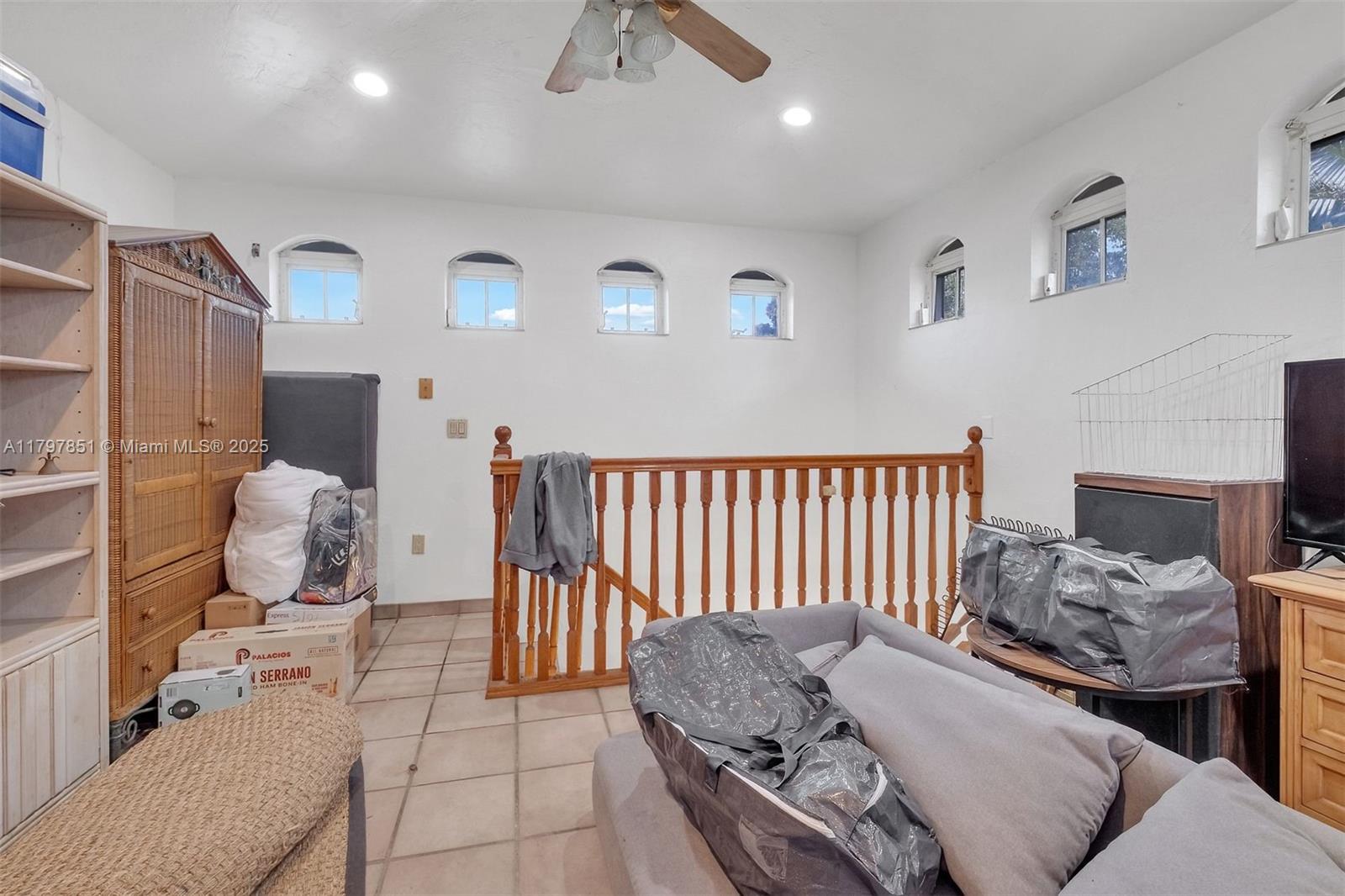 GRANADA PLACE AMD PL - Residential