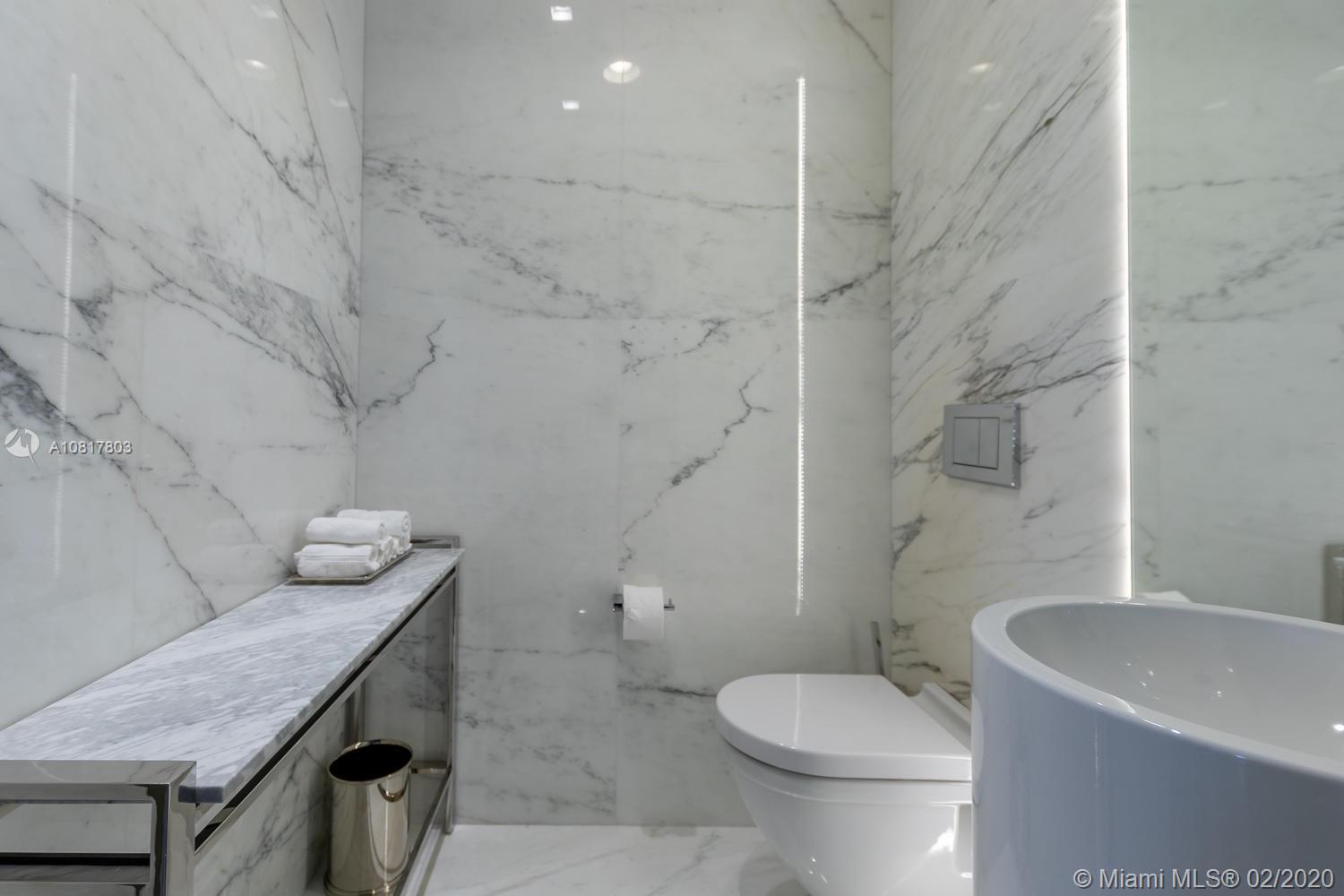 OCEANA BAL HARBOUR CONDO - Residential