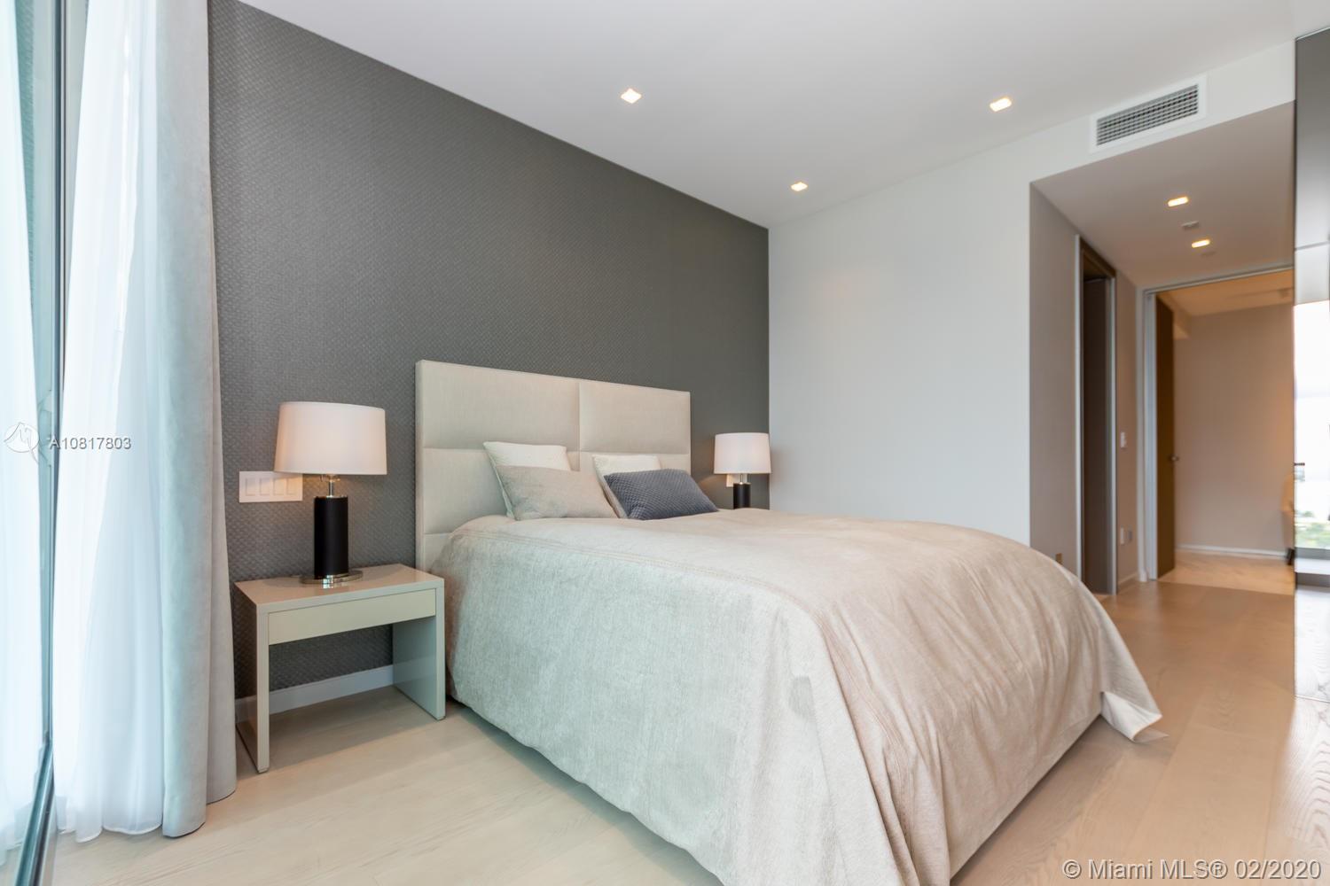 OCEANA BAL HARBOUR CONDO - Residential