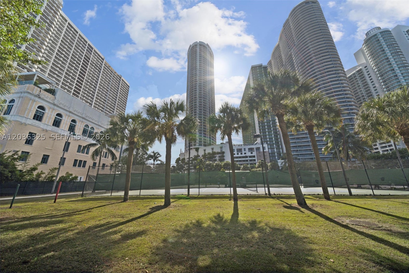 1750 N Bayshore Dr 4315