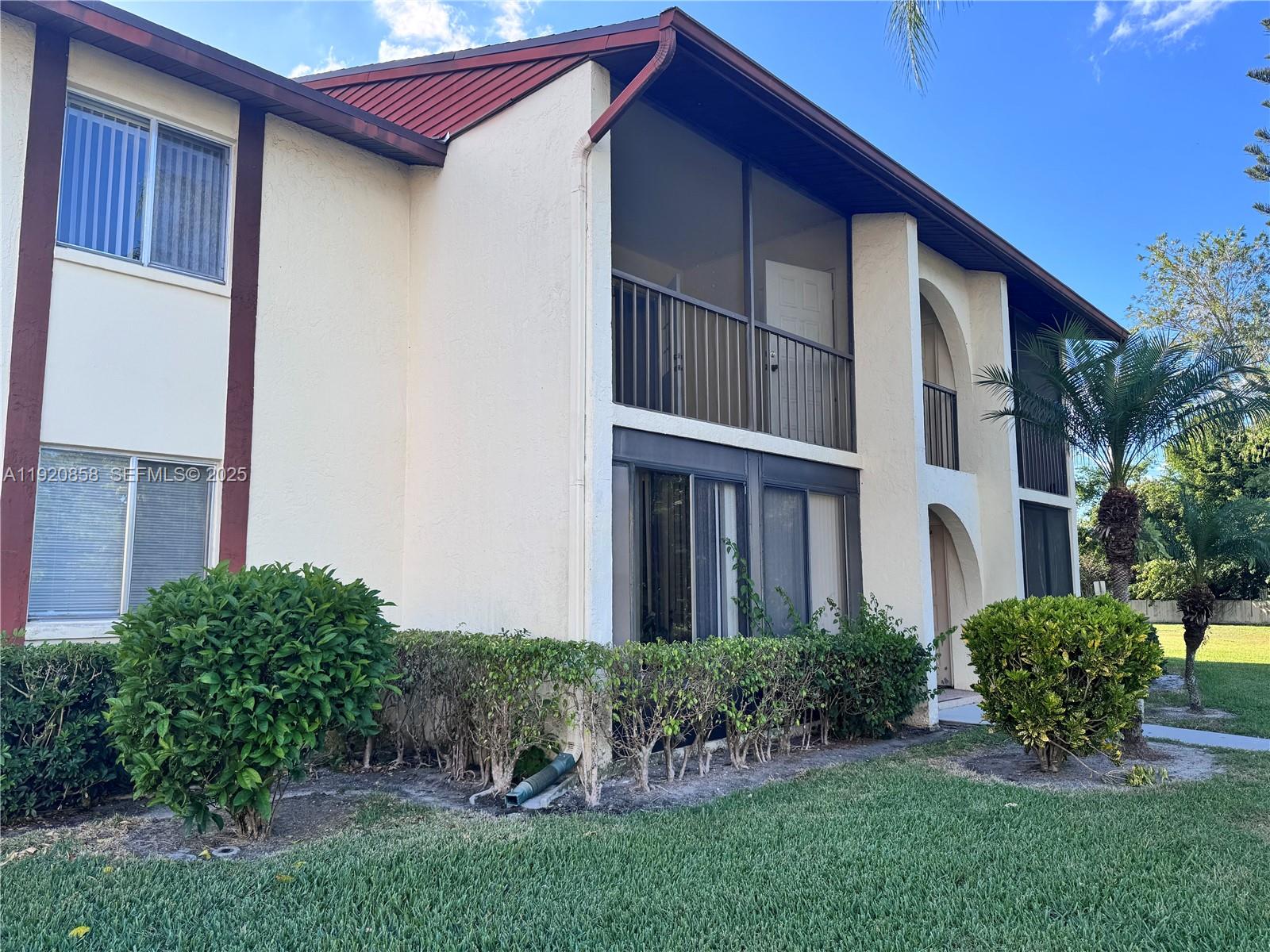 PINE RIDGE AT HAVERHILL C - Residential Lease