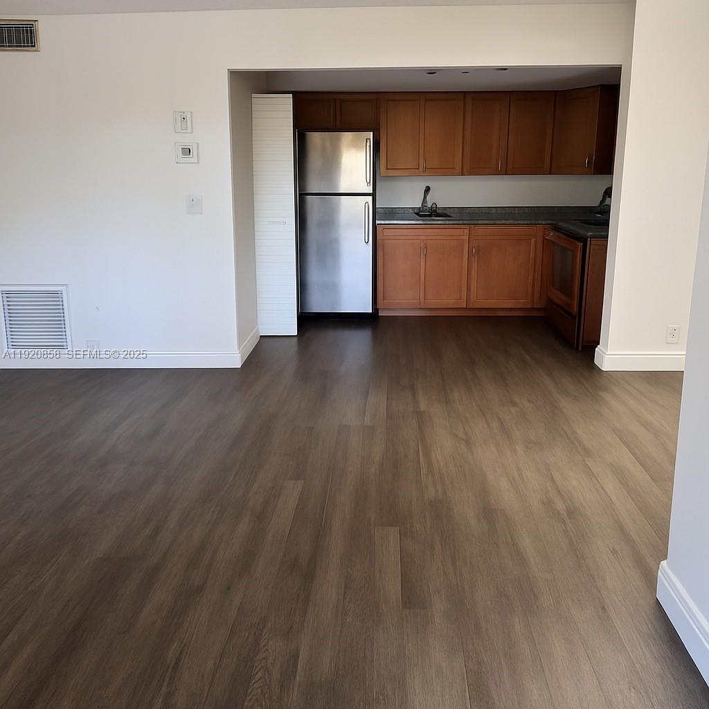 PINE RIDGE AT HAVERHILL C - Residential Lease